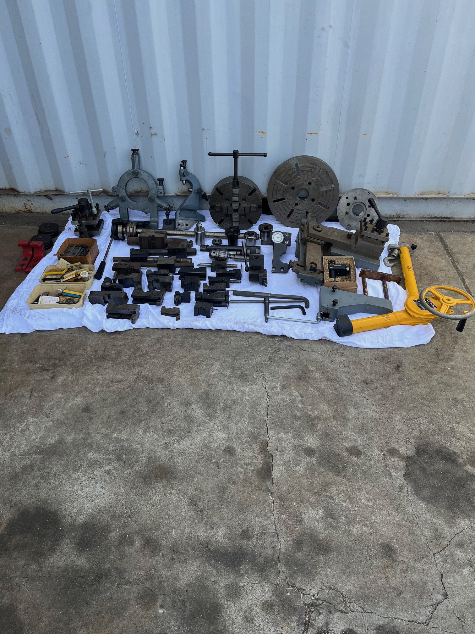 Moriseiki MS-850G Tooling